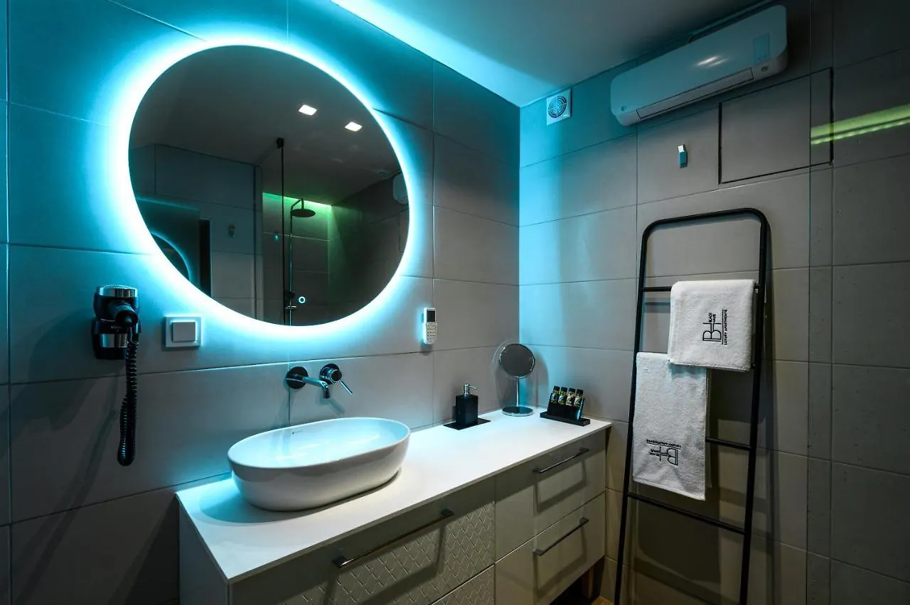 Blackhaus Apartments Saloniki Grecja